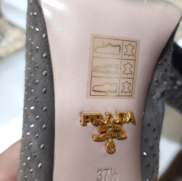 Prada women's size 71/2 - Picture 2 of 3